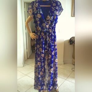 BNWOT ROMPER W/ TRAIN FLOWING SZ. SM BY TOXIK DARK BLUE W/ FLOWERS LINED
